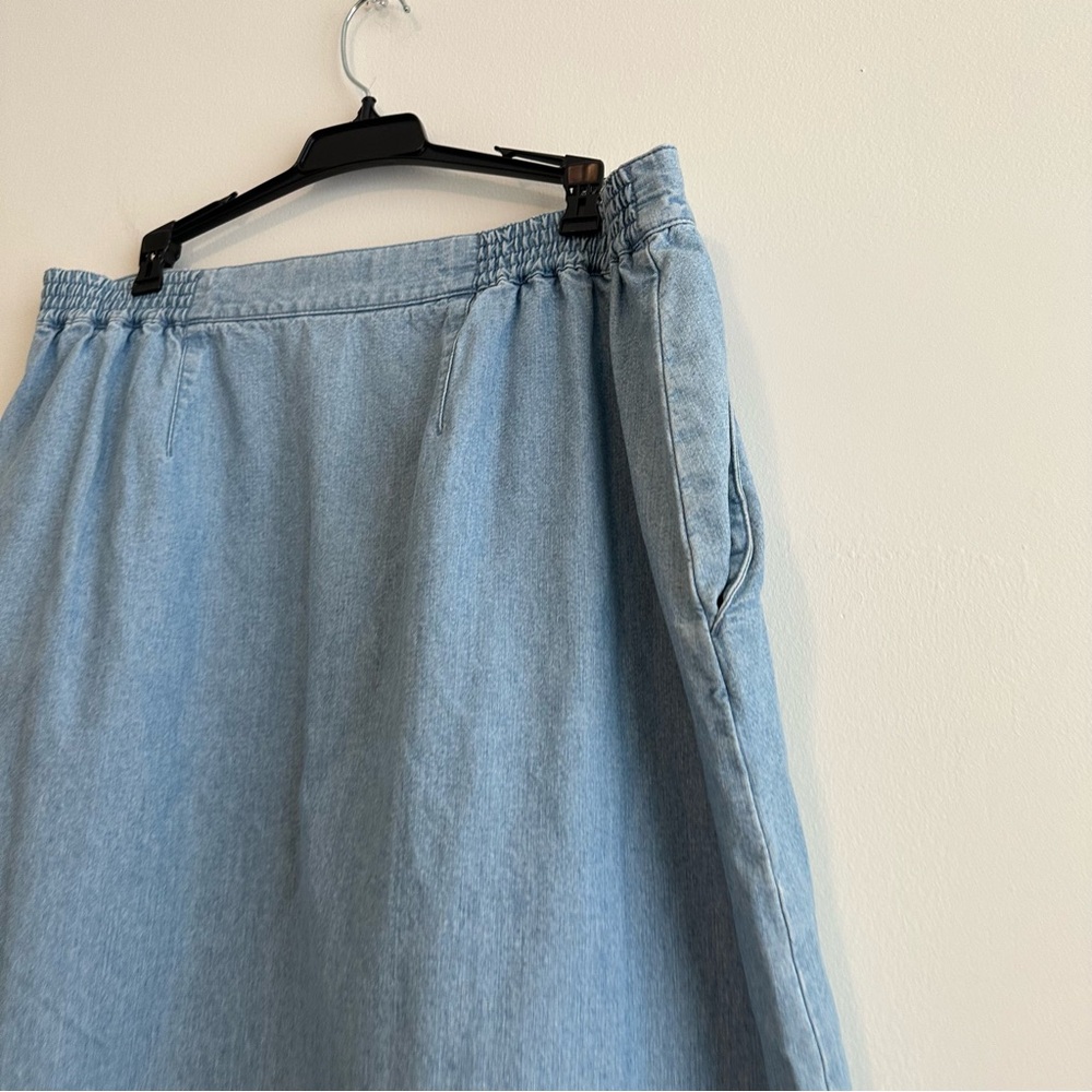 Light Blue Denim Button-Front Women's Skirt - Picture 7 of 10